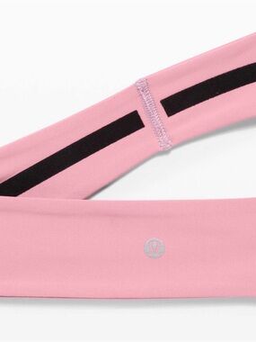 lululemon Fly Away Tamer Headband II (NWOT) Pink Taupe, luxtreme®